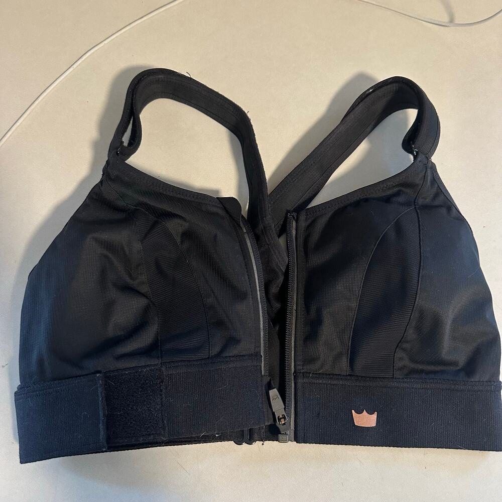 Shefit sports bra size 1 luxe